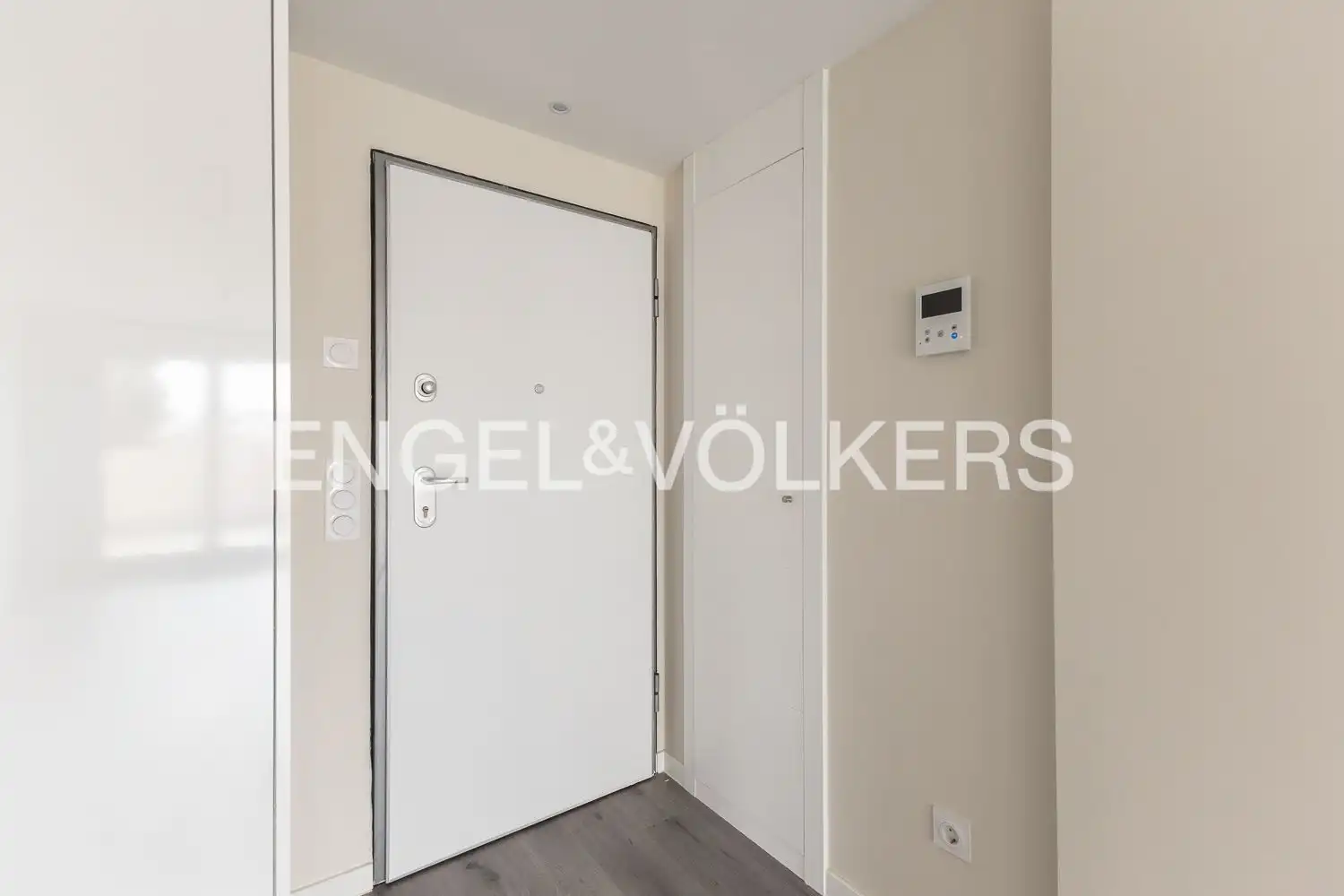 Piso en venta en Valencia con Aire acondicionado, Calefacción y Piscina