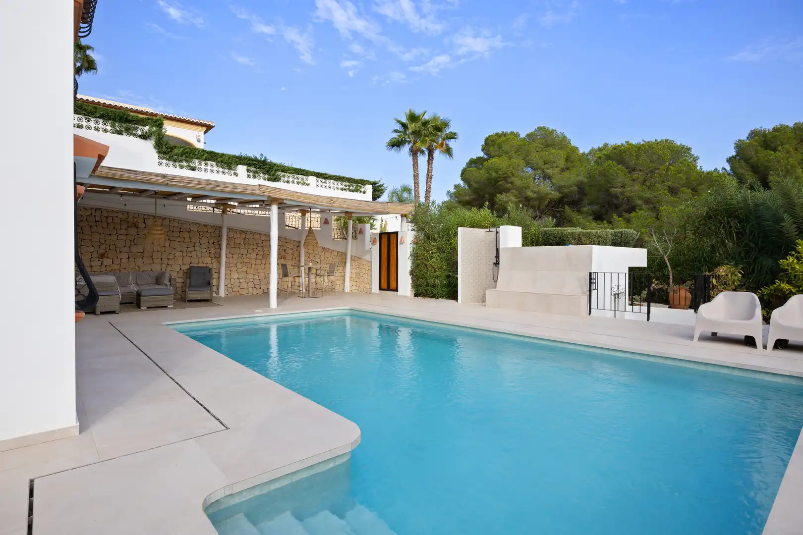 Piscina de Casa o xalet en venda en Moraira amb Alarma