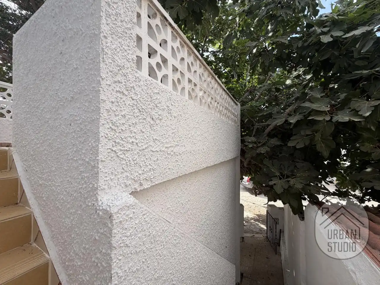 Vista exterior de Casa o xalet en venda en Torrevieja amb Jardí privat, Parquet i Terrassa