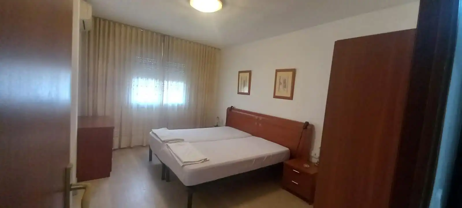 Habitación de Piso de alquiler en Rubí con Aire acondicionado, Terraza y Amueblado