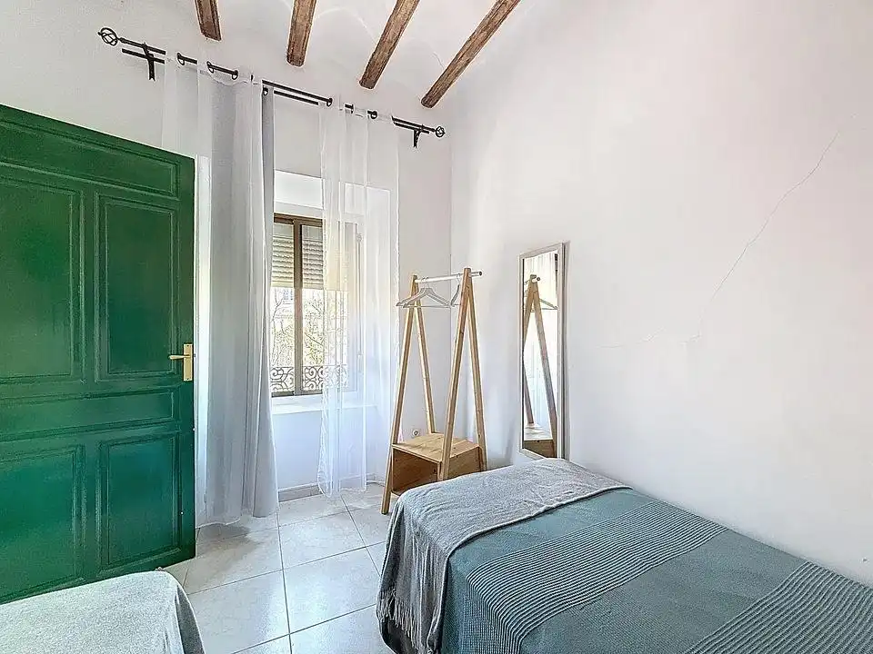 Flat for sale in La Calzada - La Florida