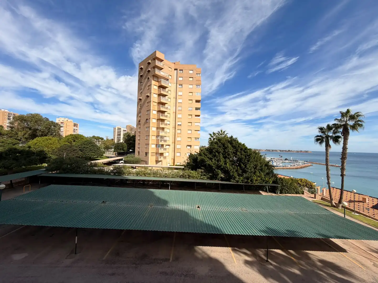 Vista exterior de Piso en venta en Orihuela con Aire acondicionado, Jardín privado y Trastero
