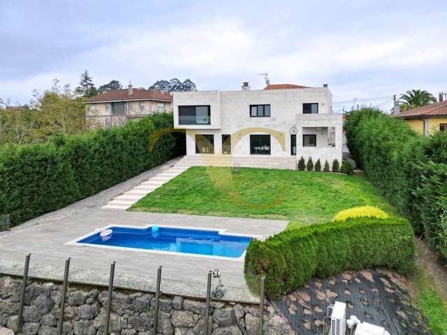 Casa-chalet en Venta en Lugar Sendin en San Claudio - Trubia - Las Caldas