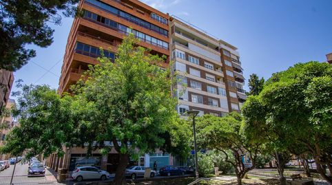 Vivienda totalmente reformada, con vistas a Plaza de Castelar en Elda