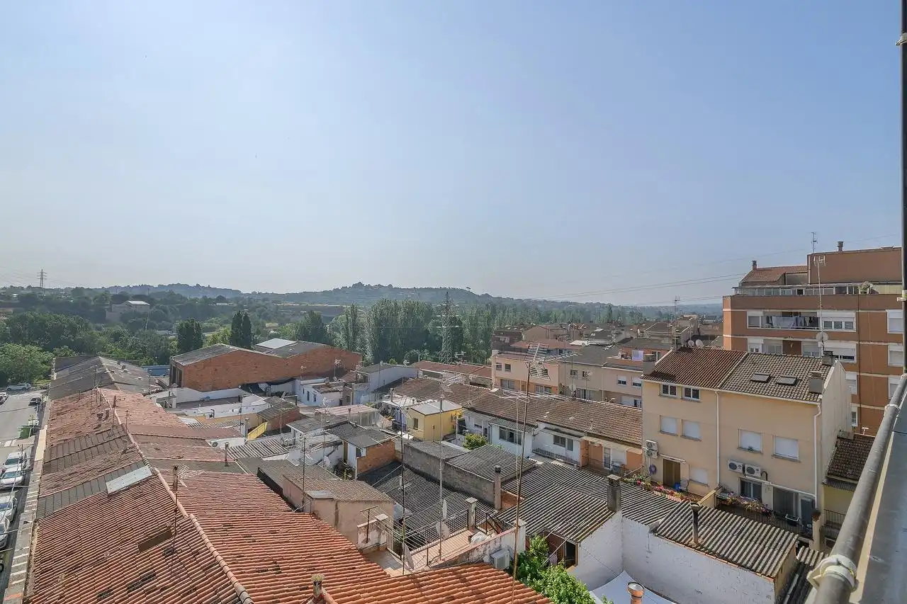Exterior view of Flat for sale in Sant Joan de Vilatorrada  with Air Conditioner and Heating
