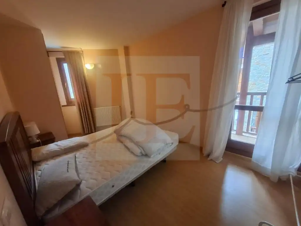 Dormitori de Apartament en venda en Canillo amb Calefacció i Moblat