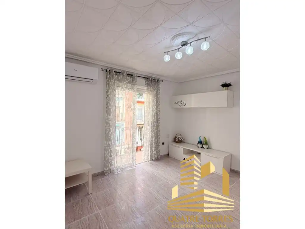 Flat with terrace for sale in Calle Cieza, imagen 4