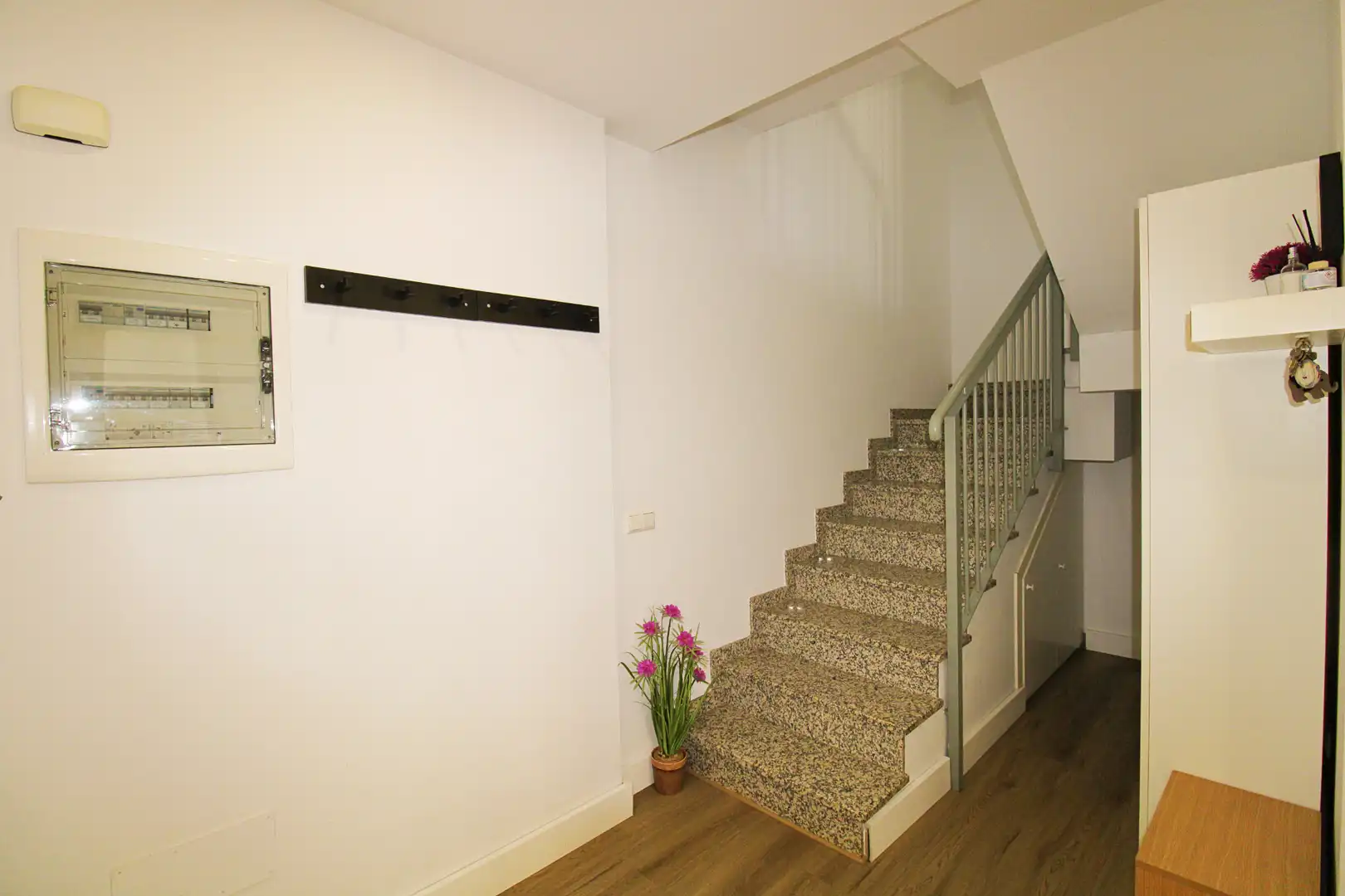 Casa adosada en venta en Alhaurín de la Torre con Aire acondicionado, Jardín privado y Terraza