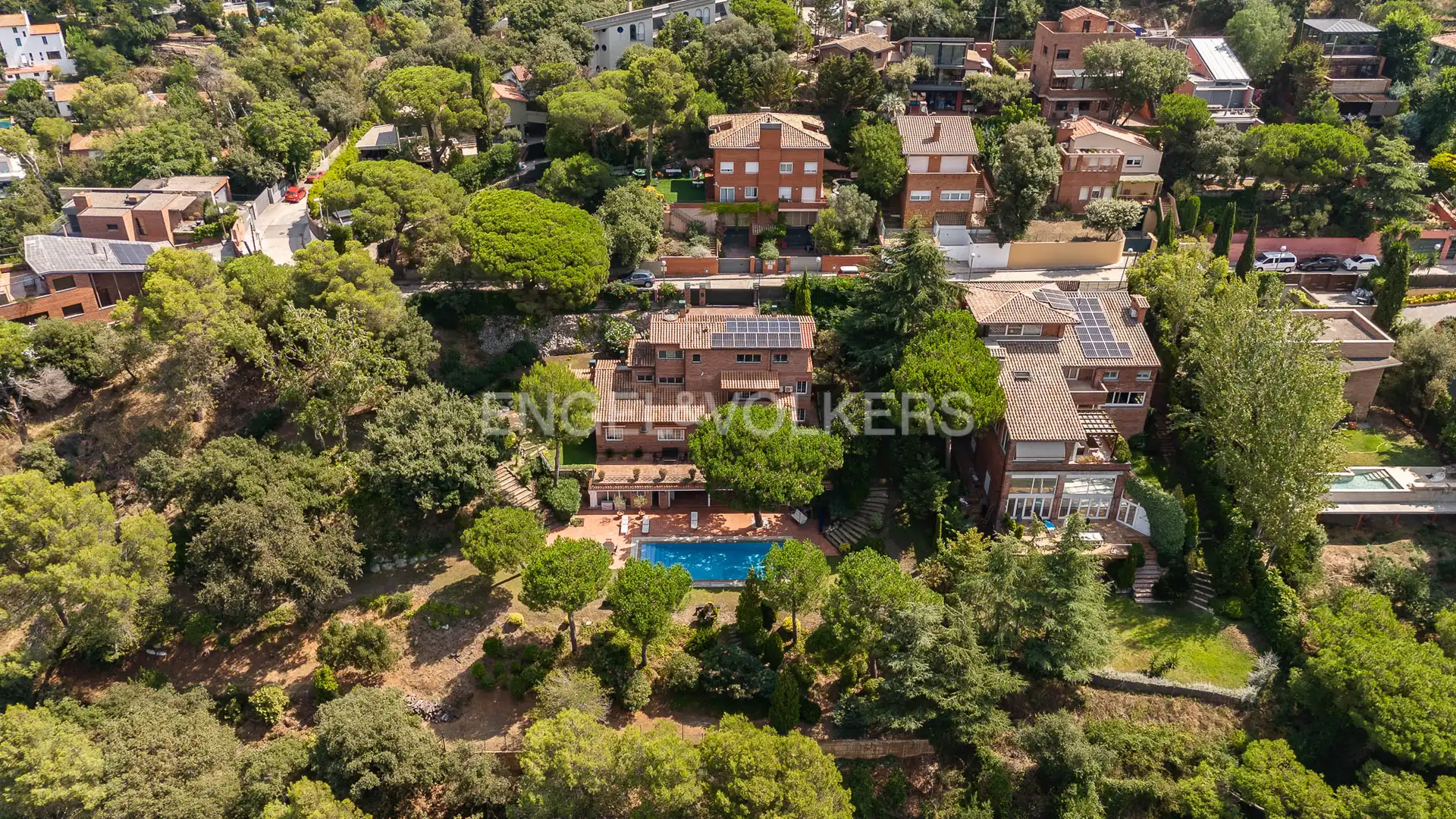 Vista exterior de Casa o chalet en venta en Barcelona con Aire acondicionado, Calefacción y Jardín privado