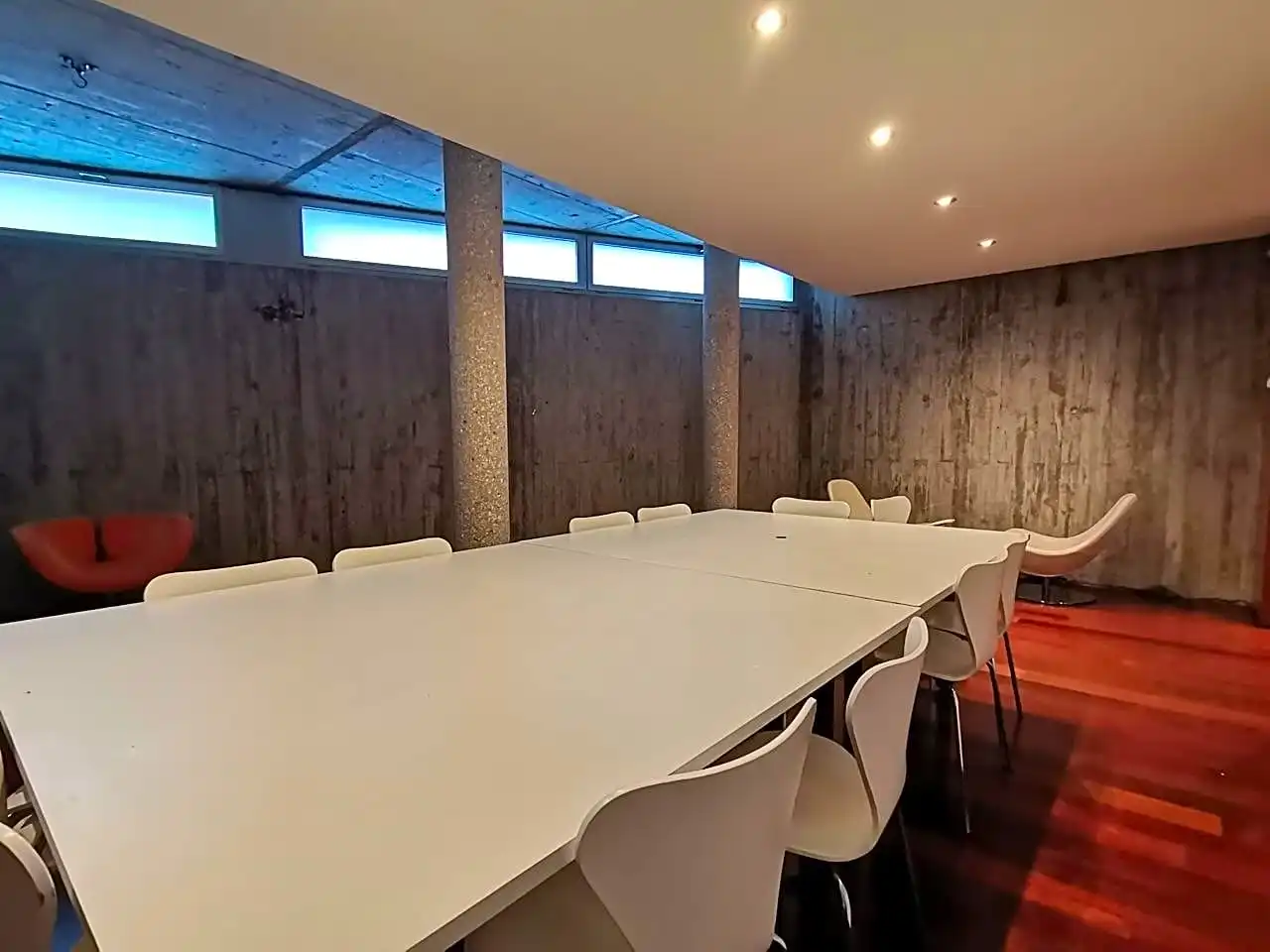 Büro zur Miete in Madrid mit Klimaanlage und Heizung