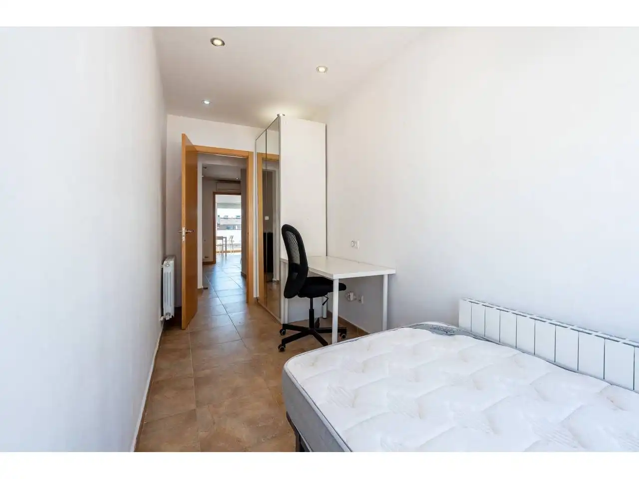 Schlafzimmer von Wohnung zum Verkauf in Manresa mit Klimaanlage, Heizung und Terrasse