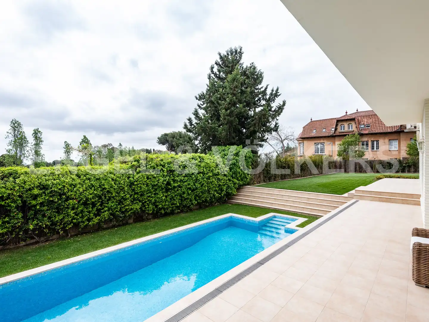 Piscina de Casa o xalet de lloguer en Barcelona amb Aire condicionat, Calefacció i Jardí privat