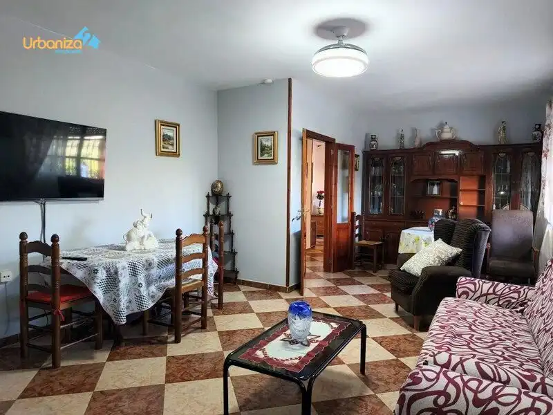 Wohnzimmer von Country house zum Verkauf in Villanueva del Fresno mit Klimaanlage und Alarm