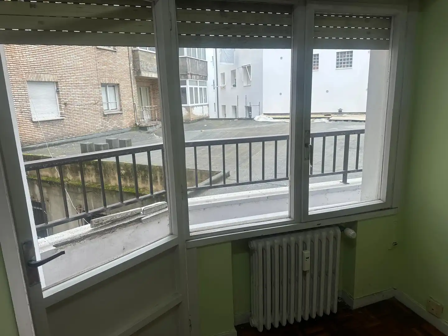 Terrasse von Wohnung zum Verkauf in Oviedo  mit Heizung, Parkett und Terrasse