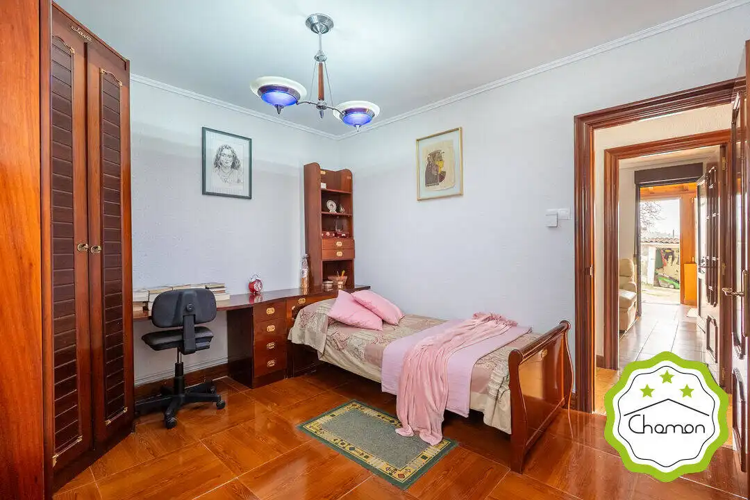 Schlafzimmer von Country house zum Verkauf in Erandio mit Heizung, Privatgarten und Terrasse