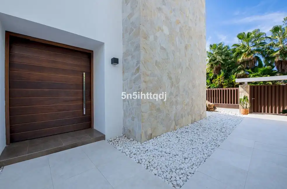 Chalet con piscina en venta en Benahavís pueblo, imagen 35