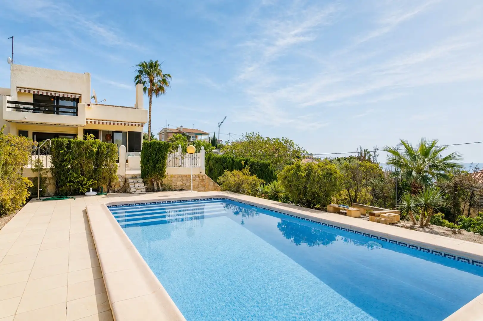 Swimming pool of Houses for sale in El Campello  with Air Conditioner, Private garden and Terrace