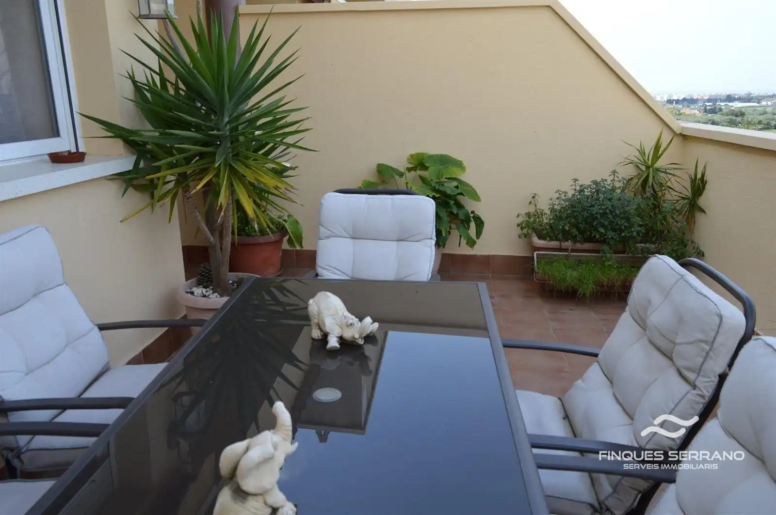 Terraza de Casa o chalet en venta en Cubelles con Terraza, Trastero y Piscina