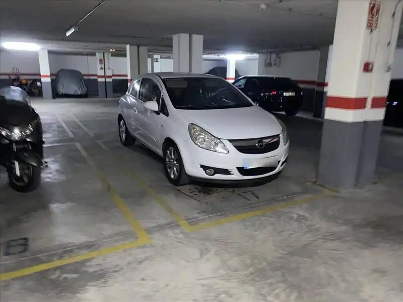 Aparcament de Garatge en venda en Tavernes de la Valldigna