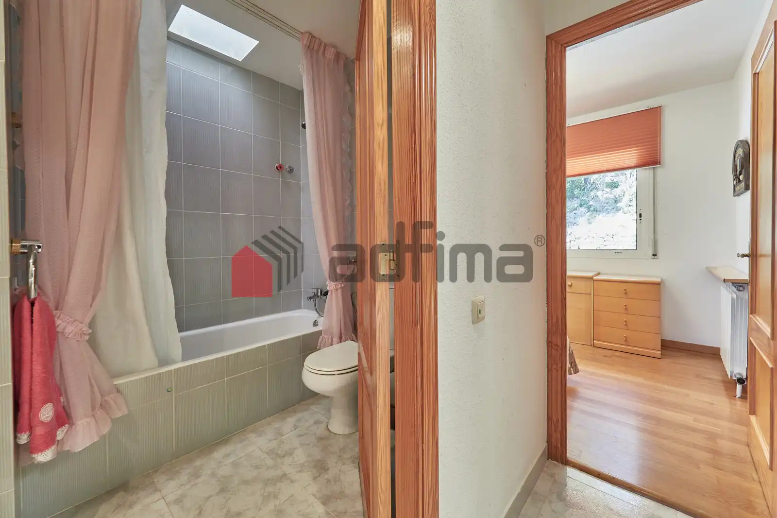 Baño de Casa adosada en venta en Altafulla con Jardín privado, Amueblado y Piscina comunitaria
