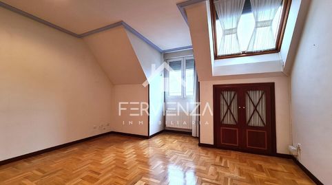 Foto 3 de Piso en venta en Argañosa, Oviedo
