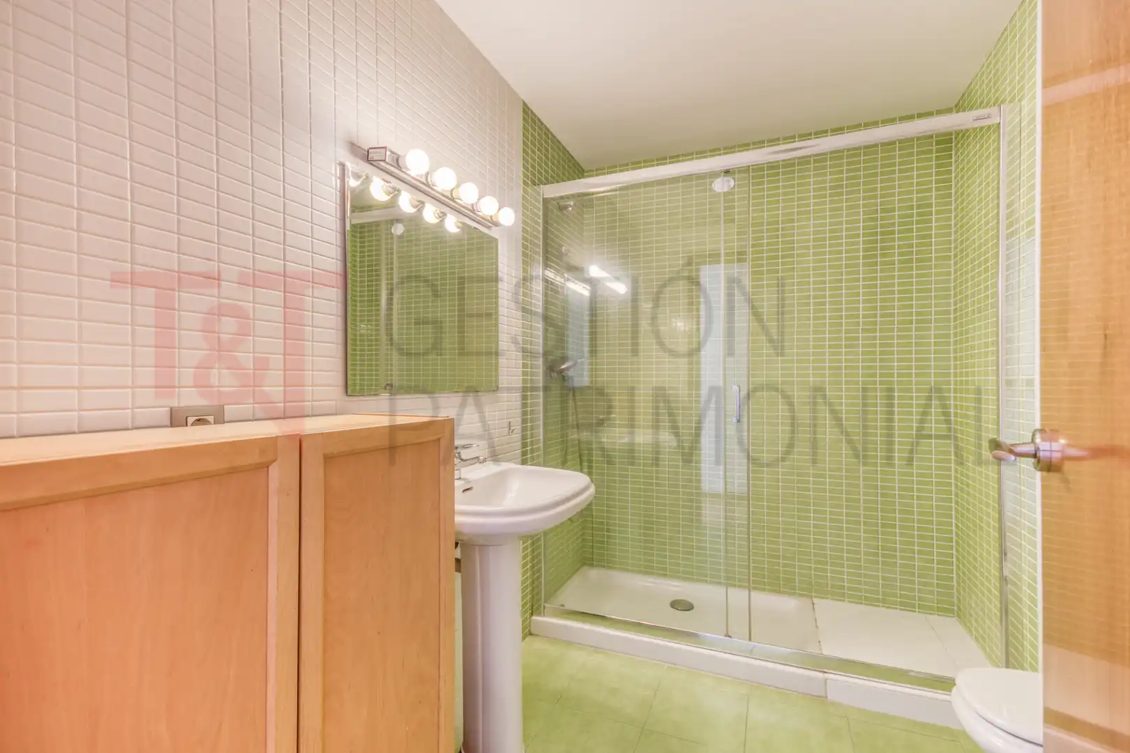 Baño de Casa adosada en venta en Castellet i la Gornal con Calefacción, Terraza y Horno