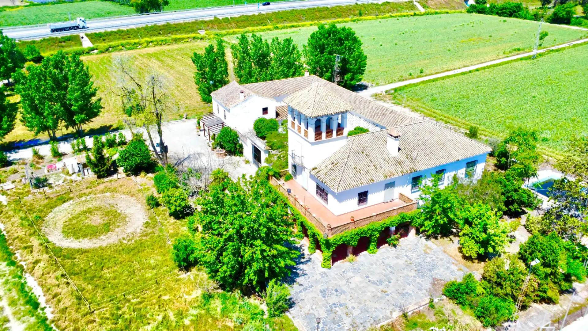 Vista exterior de Casa o chalet en venta en Granada con Jardín privado, Terraza y Trastero