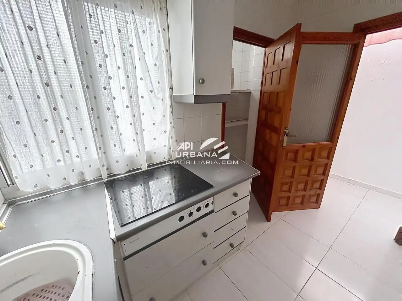 Cuina de Pis en venda en Lucena amb Terrassa