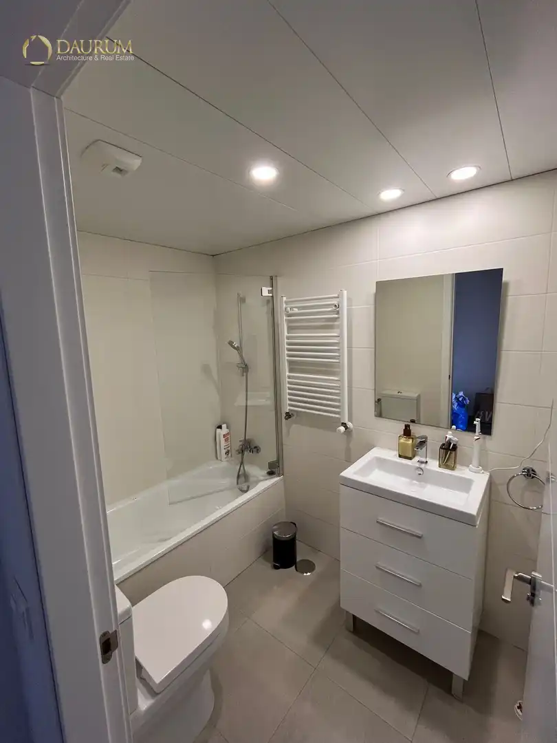 Baño de Piso en venta en Rivas-Vaciamadrid con Aire acondicionado, Calefacción y Terraza