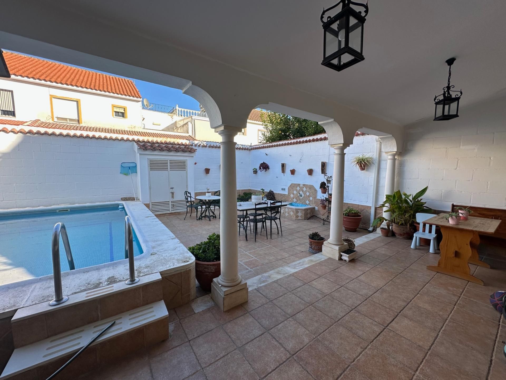 Exterior view of Single-family semi-detached for sale in  Córdoba Capital  with Heating, Terrace and Swimming Pool