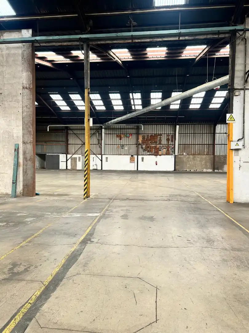 Vista exterior de Nave industrial de alquiler en Vila-real