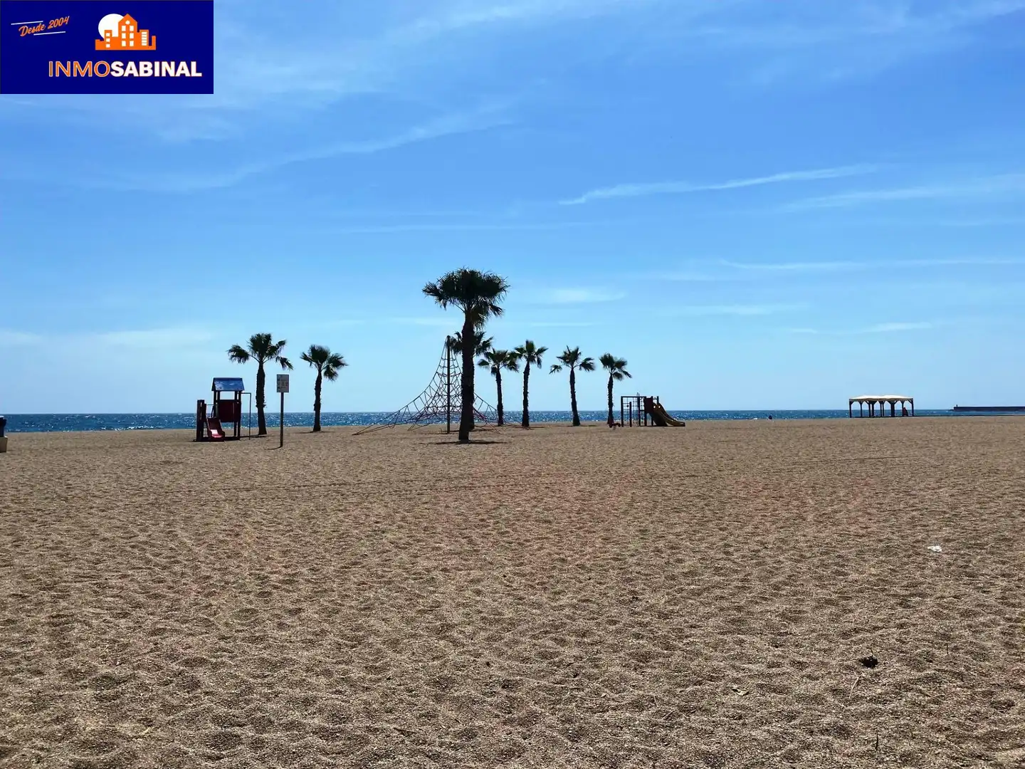 Vista exterior de Piso en venta en Roquetas de Mar con Aire acondicionado, Calefacción y Amueblado
