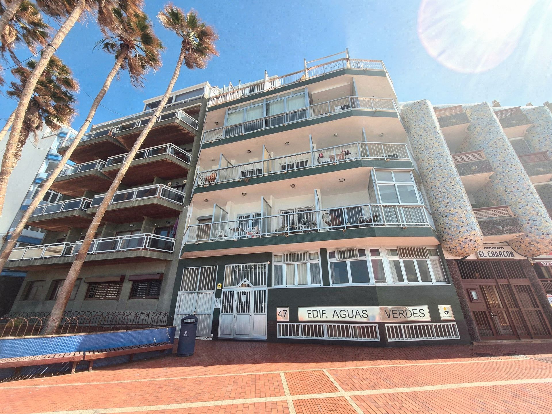 Exterior view of Study for sale in Las Palmas de Gran Canaria  with Air Conditioner
