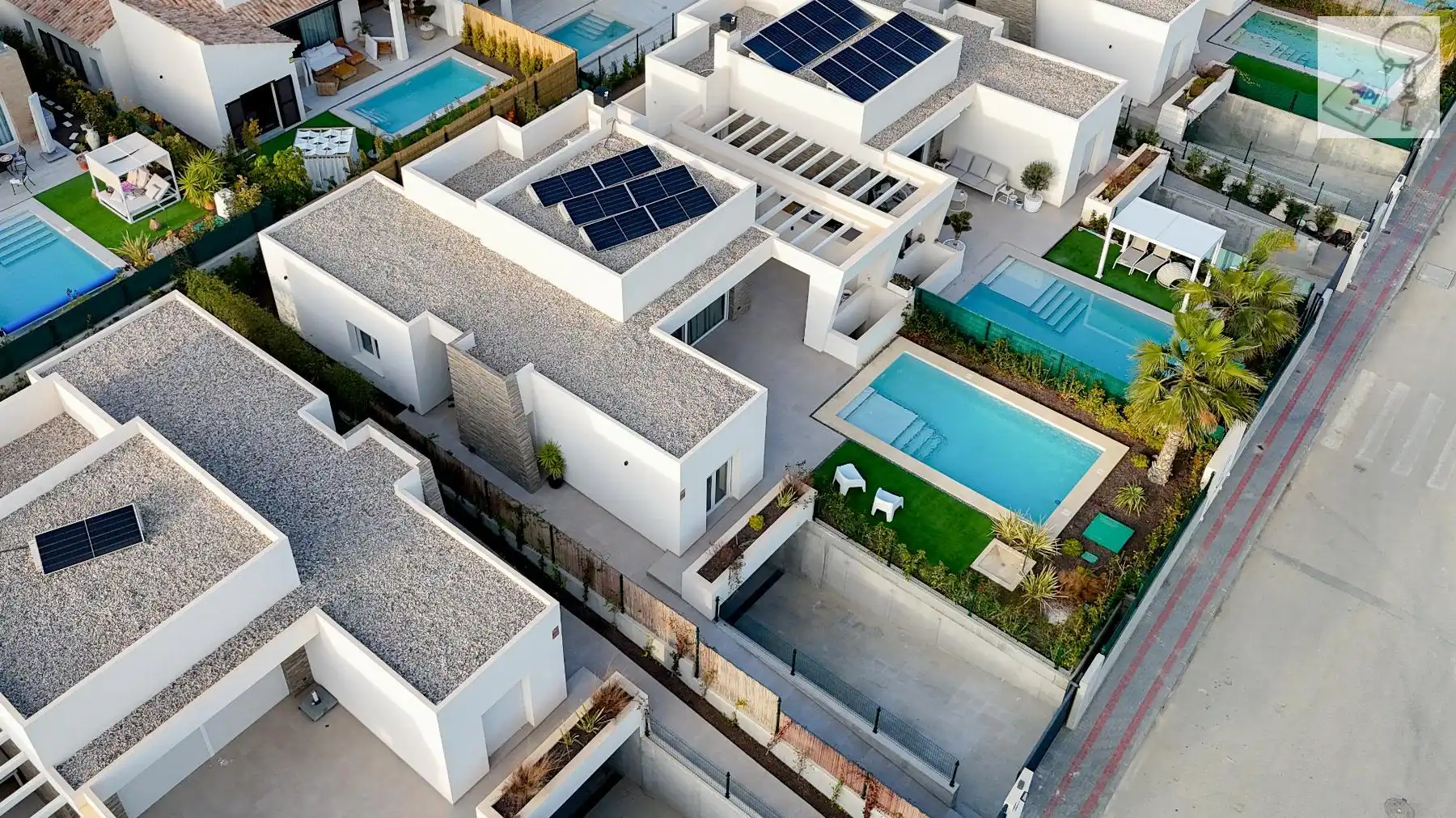 Villa con piscina in vendita a Algorfa