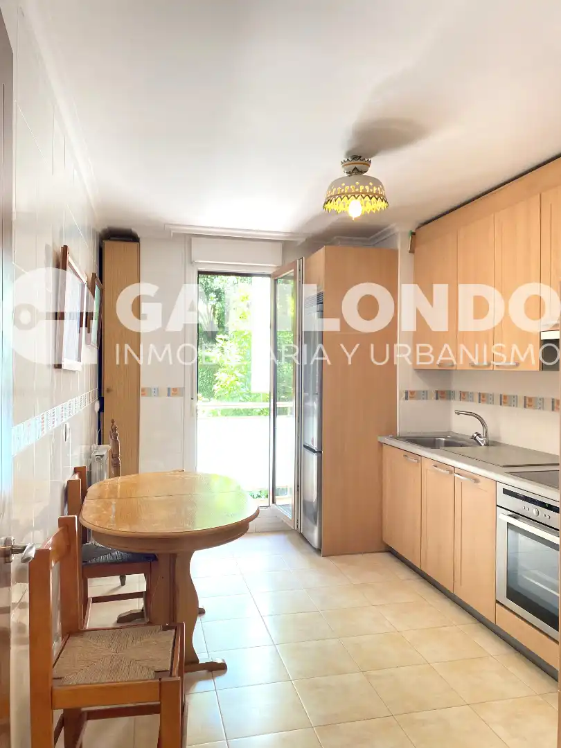Kitchen of Flat for sale in Mendaro  with Heating, Parquet flooring and Furnished