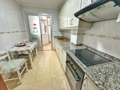 Kitchen of Flat for sale in Elda  with Terrace and Balcony