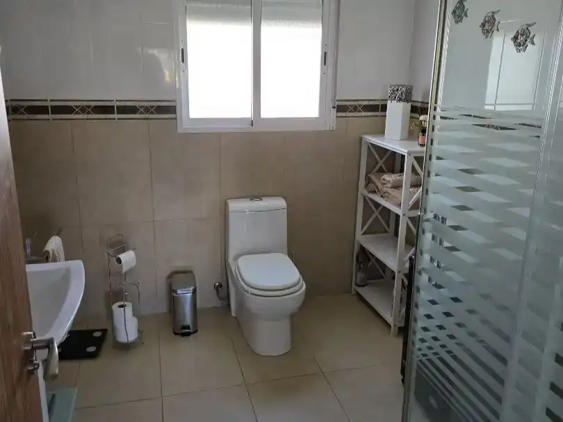 Bany de Finca rústica en venda en Calasparra amb Aire condicionat, Piscina i Balcó
