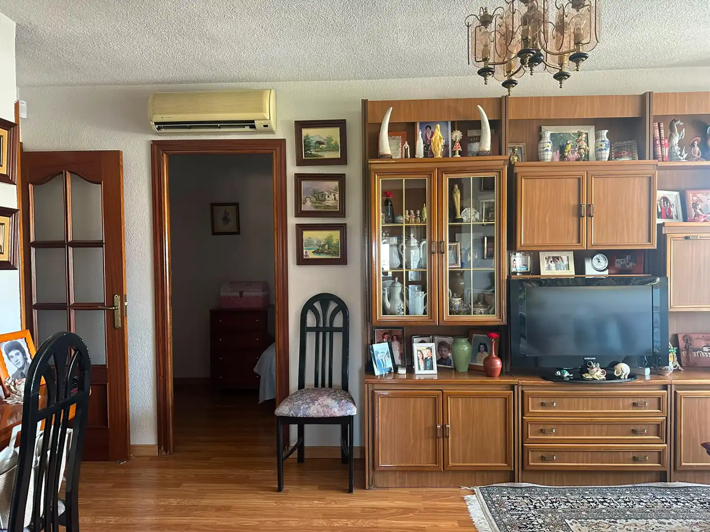 Living room of Flat for sale in Madrid  with Air Conditioner and Heating
