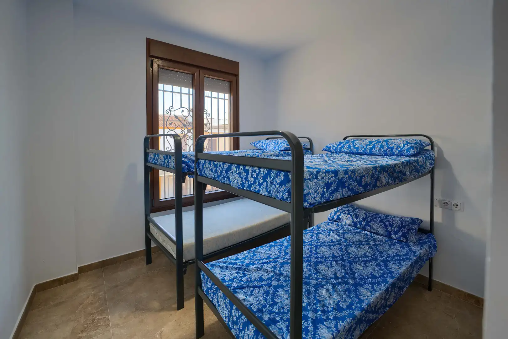 Habitación de Casa o chalet en venta en Almonte con Aire acondicionado, Terraza y Amueblado