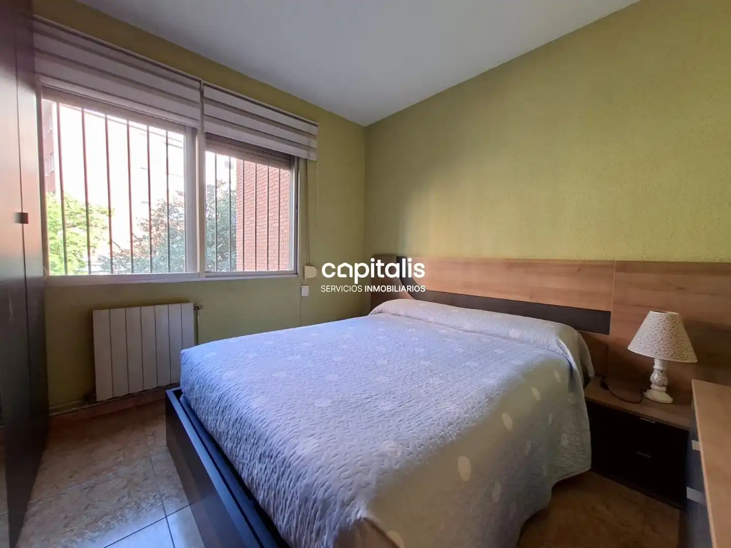 Schlafzimmer von Wohnung zur Miete in Madrid mit Klimaanlage und Heizung