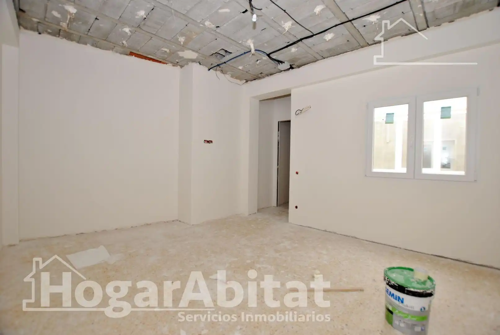 Wohnung zum Verkauf in Gandia mit Klimaanlage, Heizung und Balkon