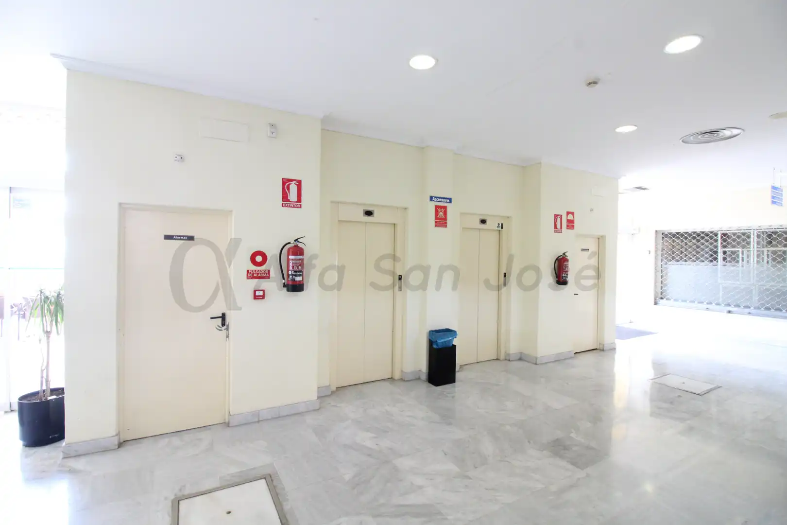 Local comercial en venda a San José de la Rinconada, imagen 20