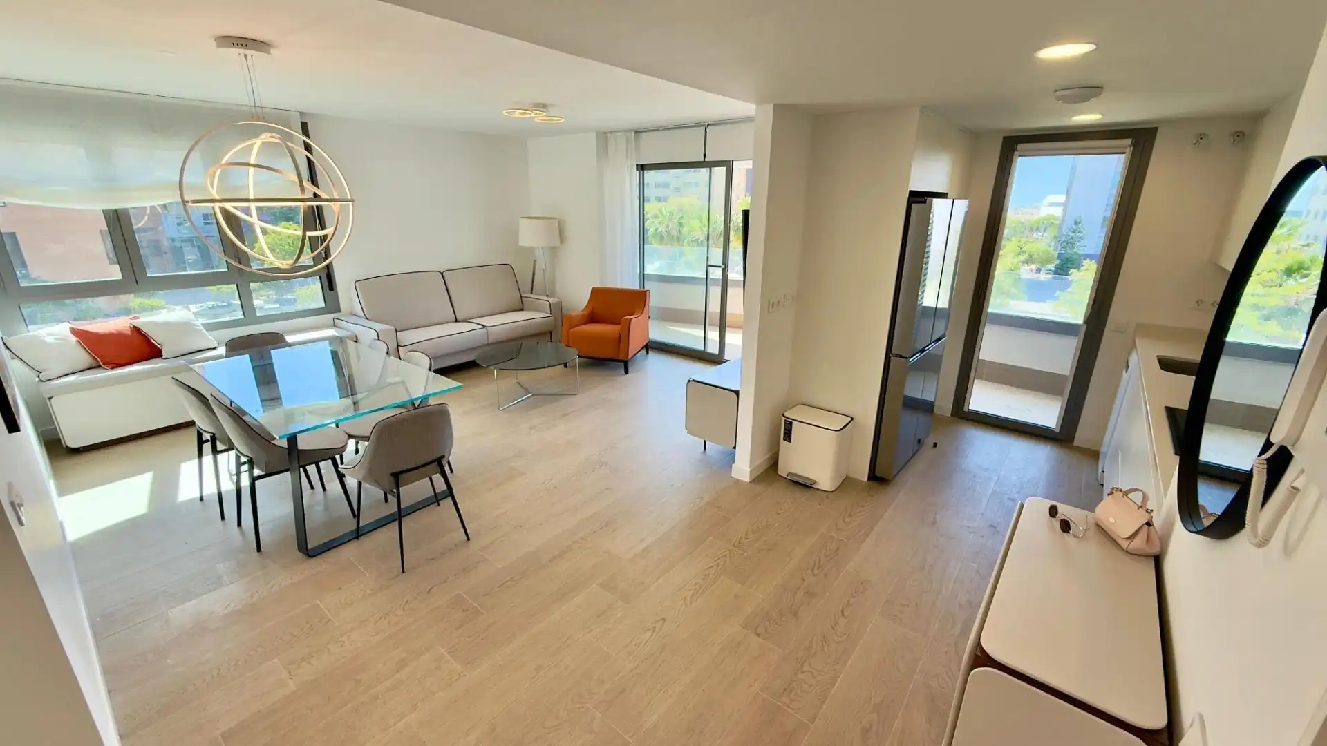 Apartamento con piscina en venta en Avenida CAT SOLER, imagen 2
