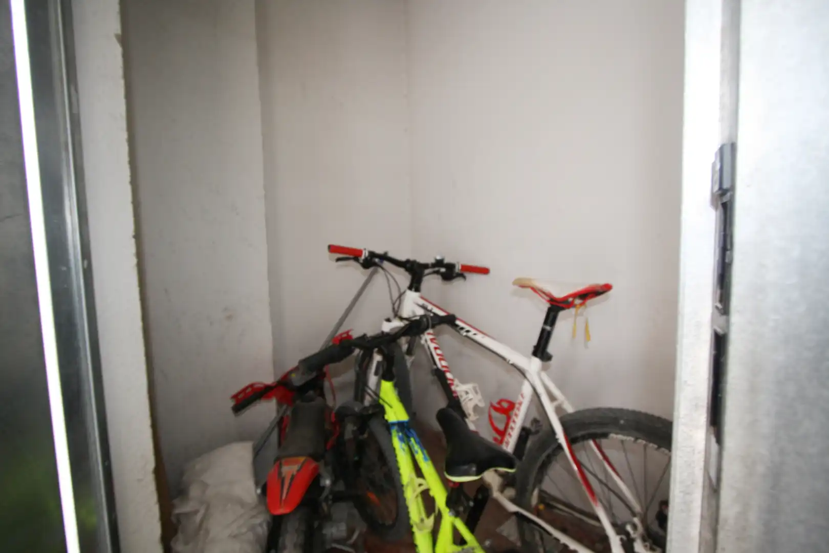 Piso en venta en Albacete con Calefacción, Trastero y Amueblado