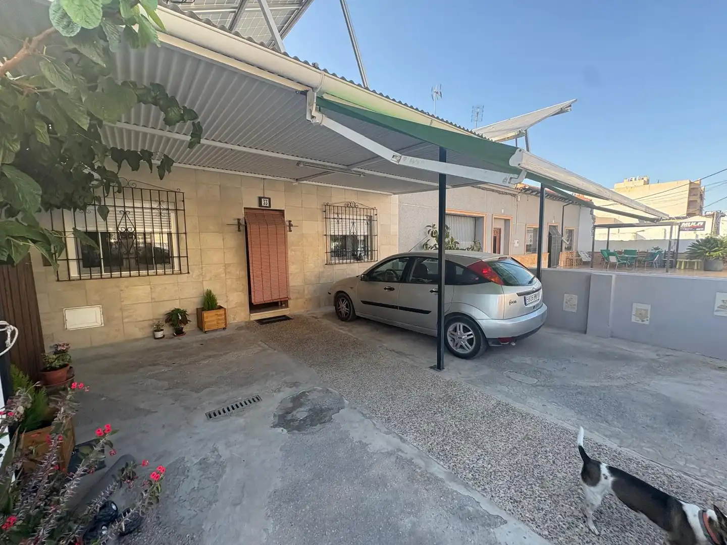 Parkplatz von Haus oder Chalet zum Verkauf in El Campello mit Klimaanlage, Terrasse und Möbliert