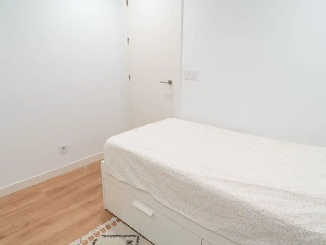 Bedroom of Flat for sale in Centro - Mendibil - Santiago