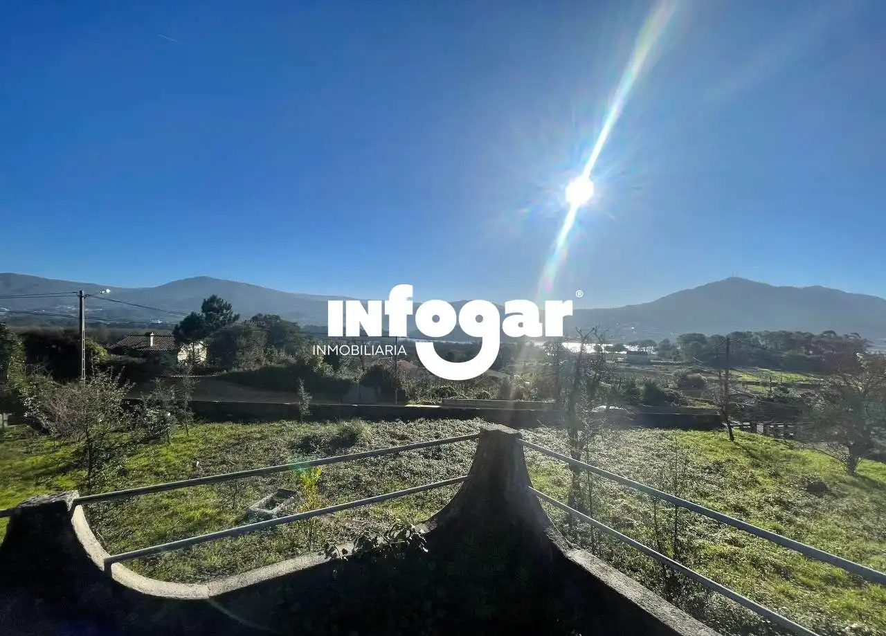 Casa con terraza en venta en O Rosal, imagen 5