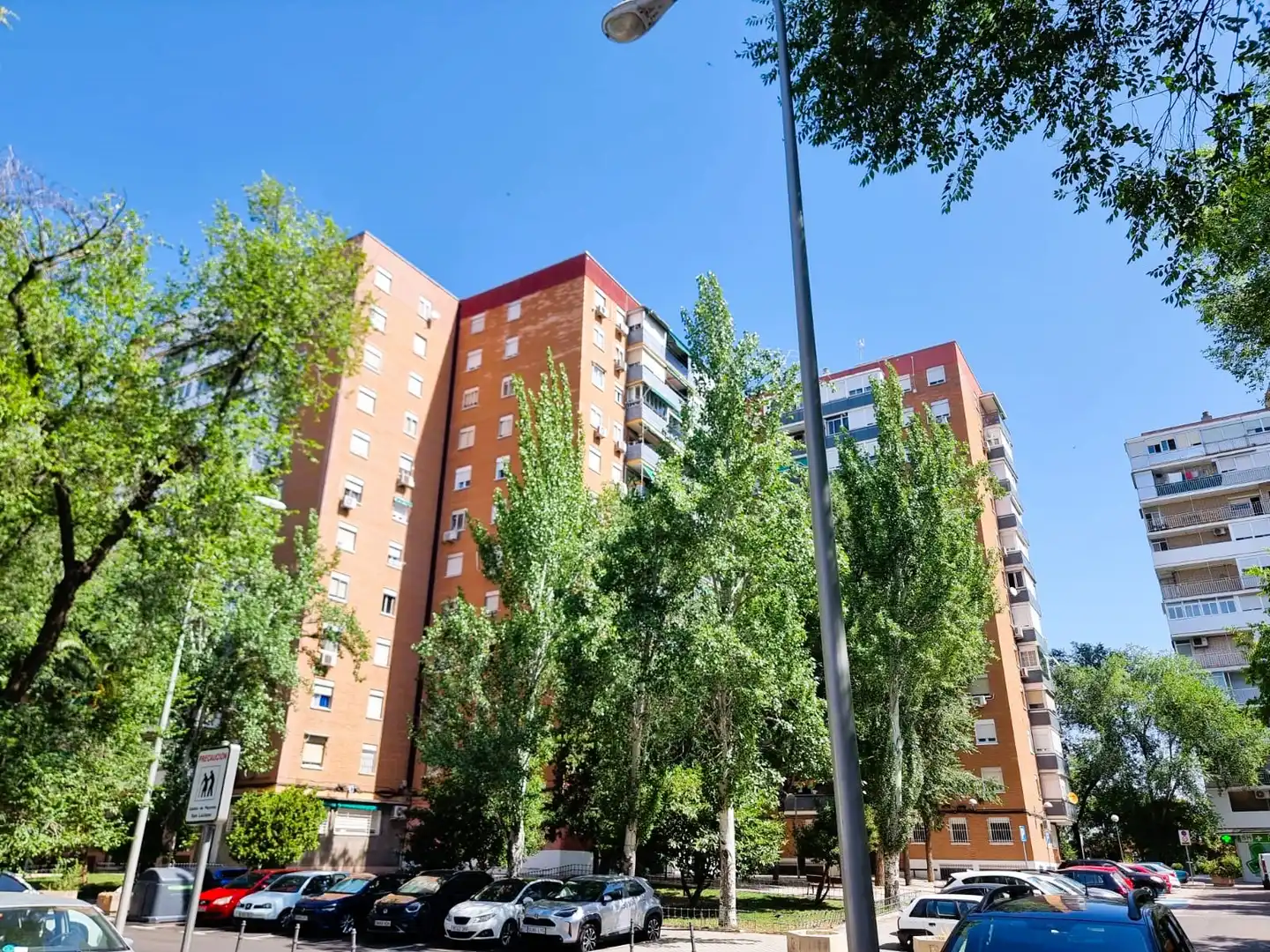 Vista exterior de Piso en venta en Madrid con Aire acondicionado y Calefacción
