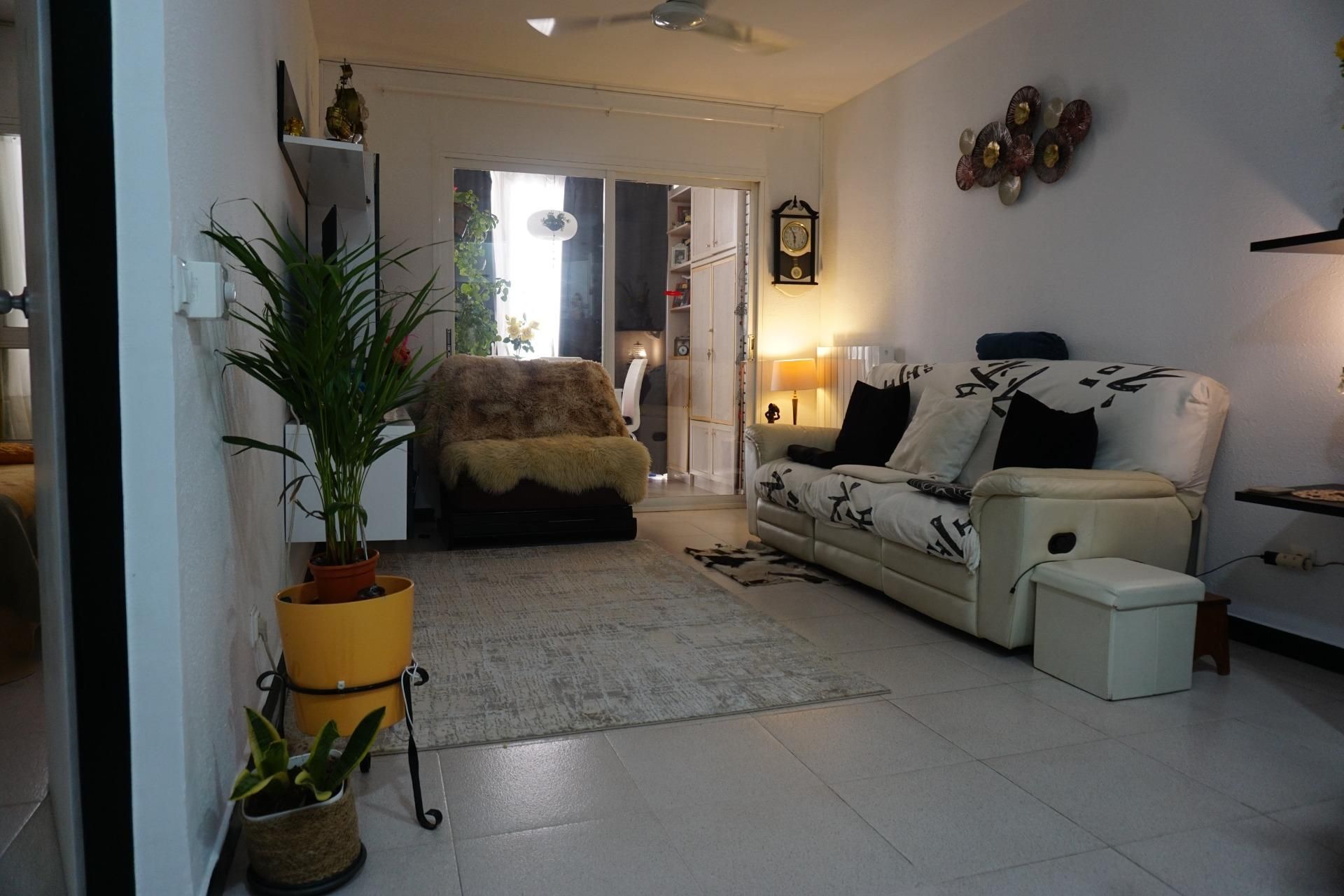 Living room of Apartment for sale in Vinyols i els Arcs  with Air Conditioner, Heating and Terrace