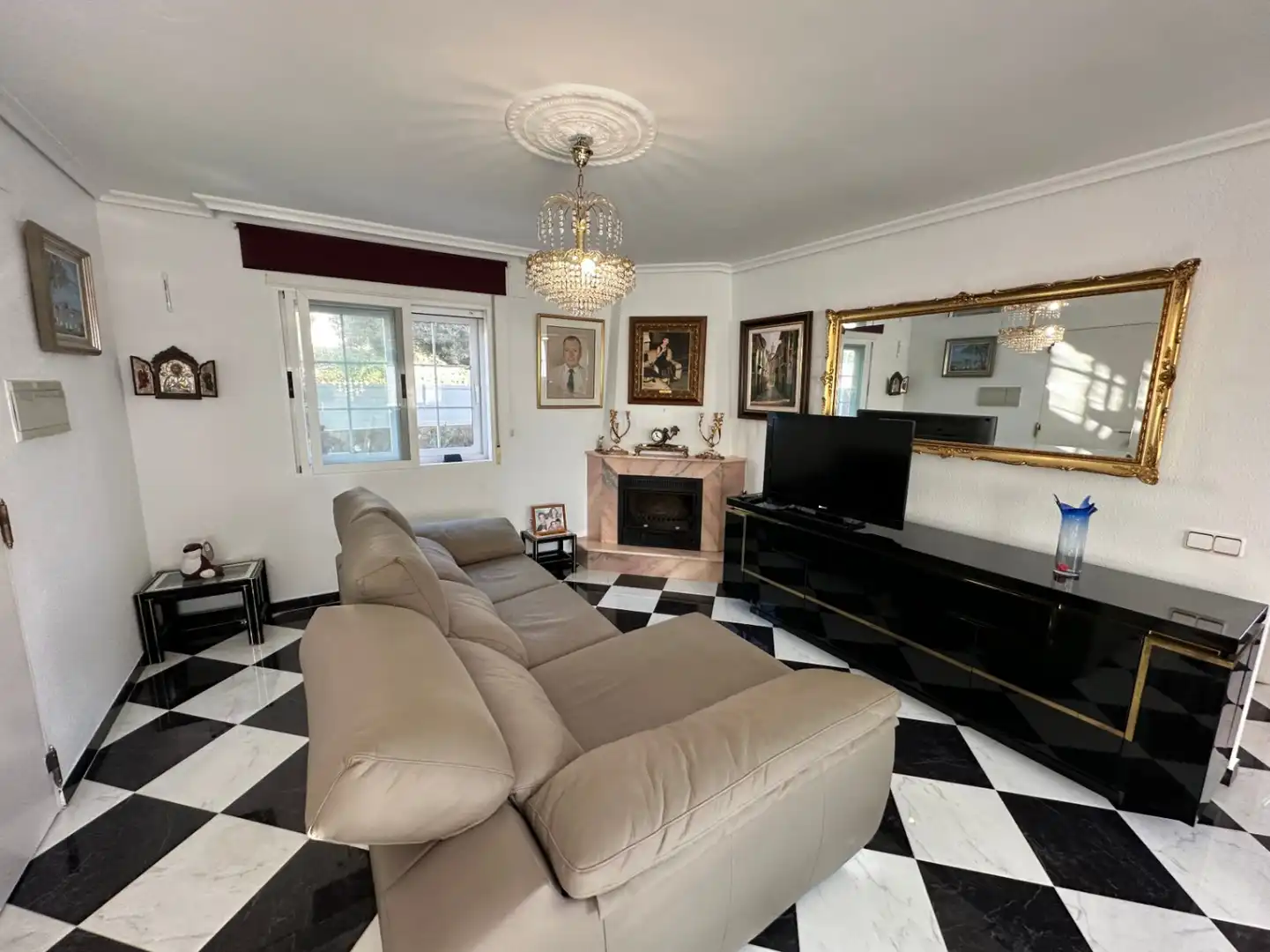 Sala d'estar de Casa o xalet en venda en Alcalà de Xivert amb Piscina
